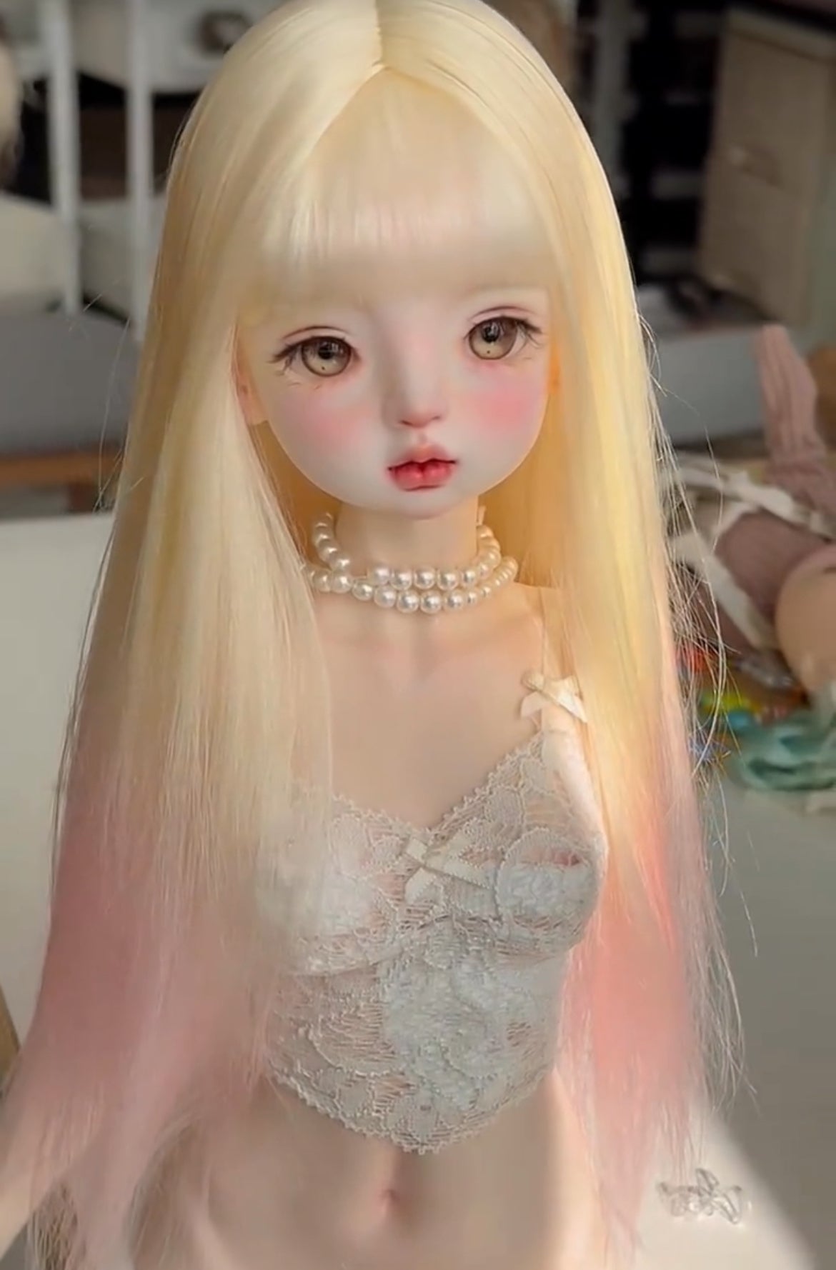 Nancy Deng - BJD Mo Hair Styled Wig